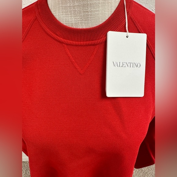 Valentino NWT VALENTINO Red Flare Back Crew Sweater Top Size M $1895 - Picture 2 of 4